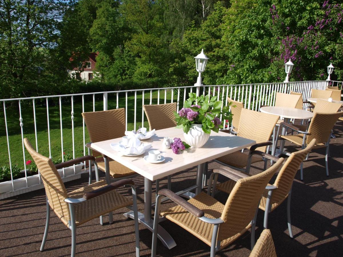 Waldhotel & Restaurant Bergschlosschen Hetzdorf Exteriör bild